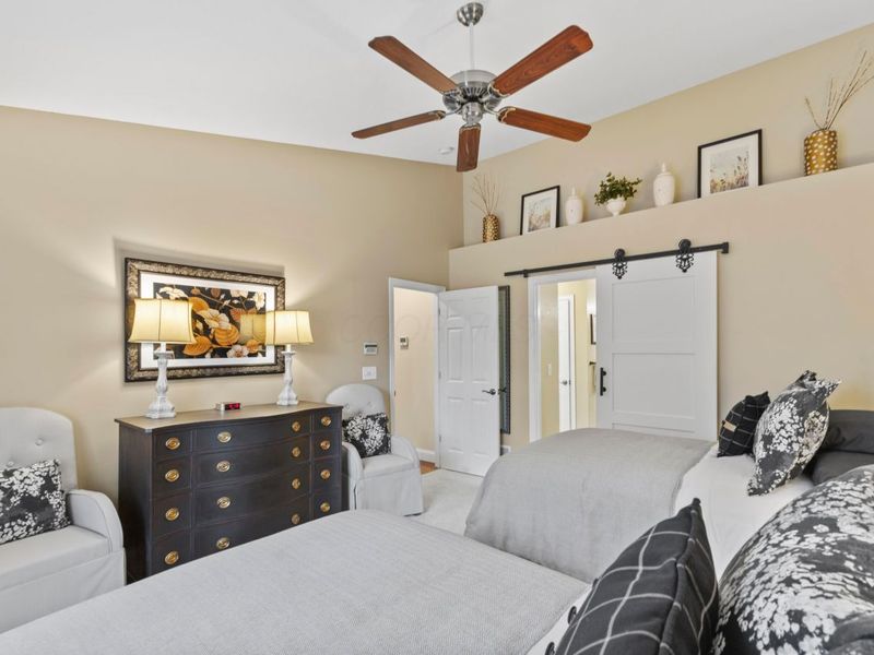 448 Crossings Drive , Westerville, OH 43082 Photo 24