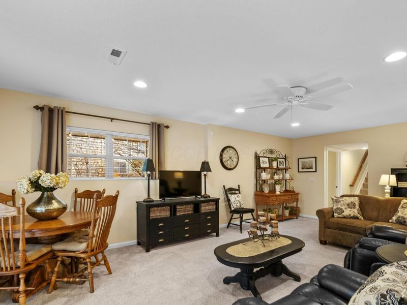 448 Crossings Drive , Westerville, OH 43082 Photo 35