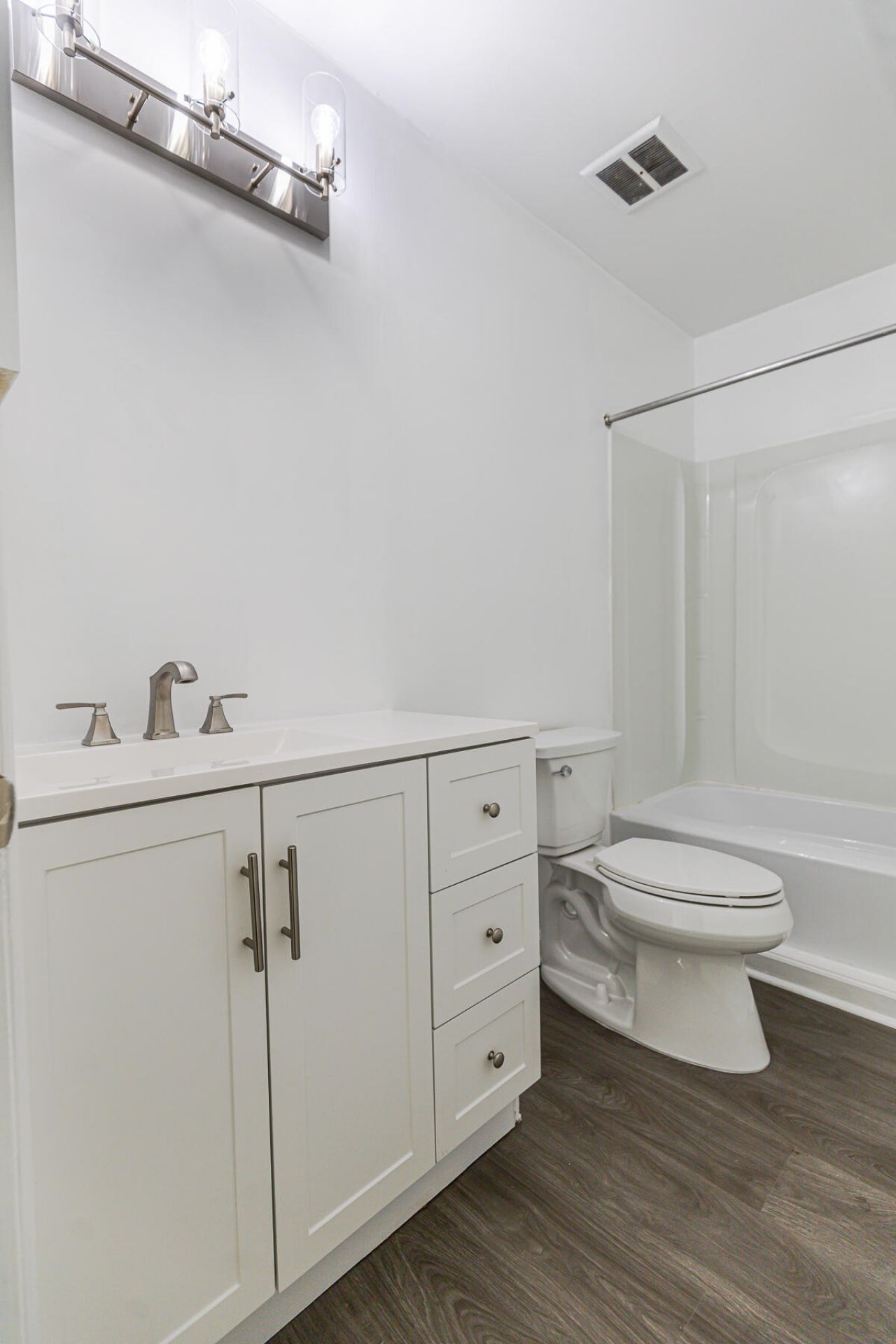 1402 Camp Road Photo 38