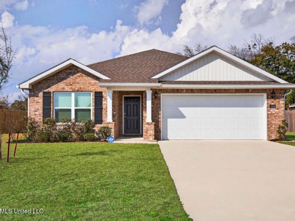 1054 Enclave Circle, Long Beach, MS 39560