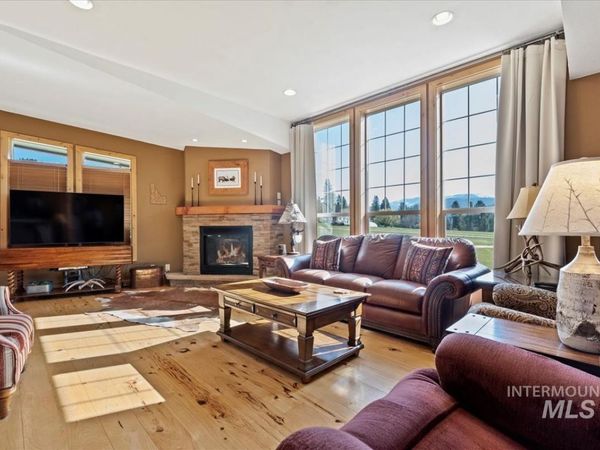 9 Spring Gulch Rd, Garden Valley, ID 83622