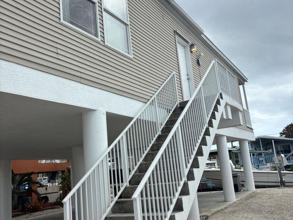 210 W 2Nd Court, KEY LARGO, FL 33037