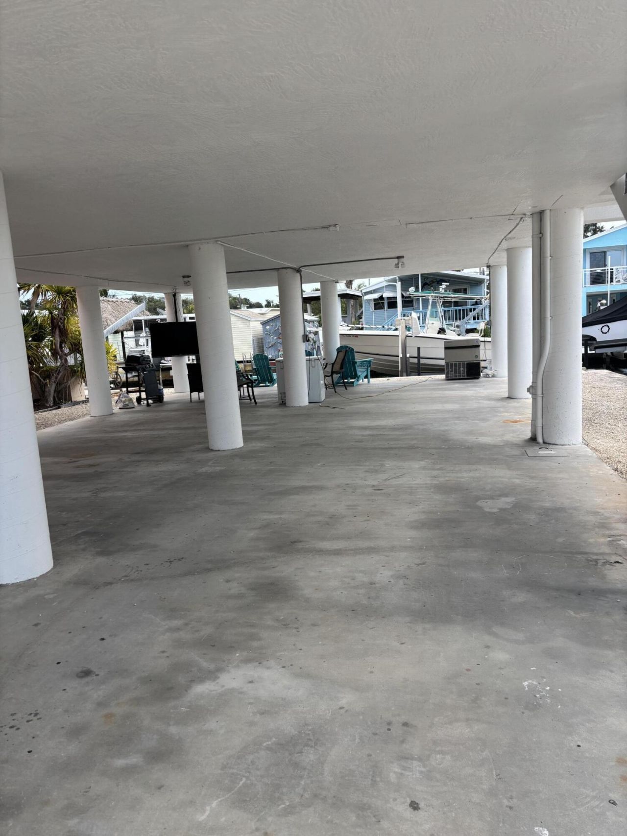 210 W 2nd Court, Key Largo, FL 33037 Photo