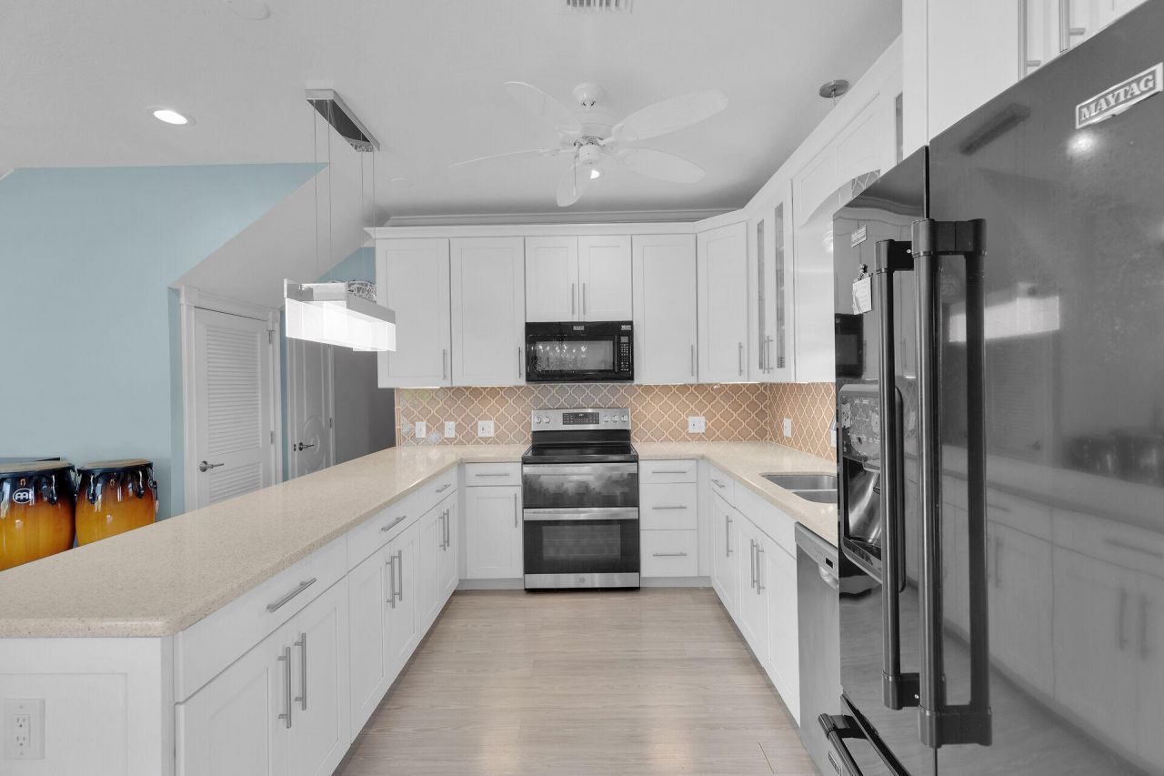 27372 W Indies Drive, Ramrod, FL 33042 Photo