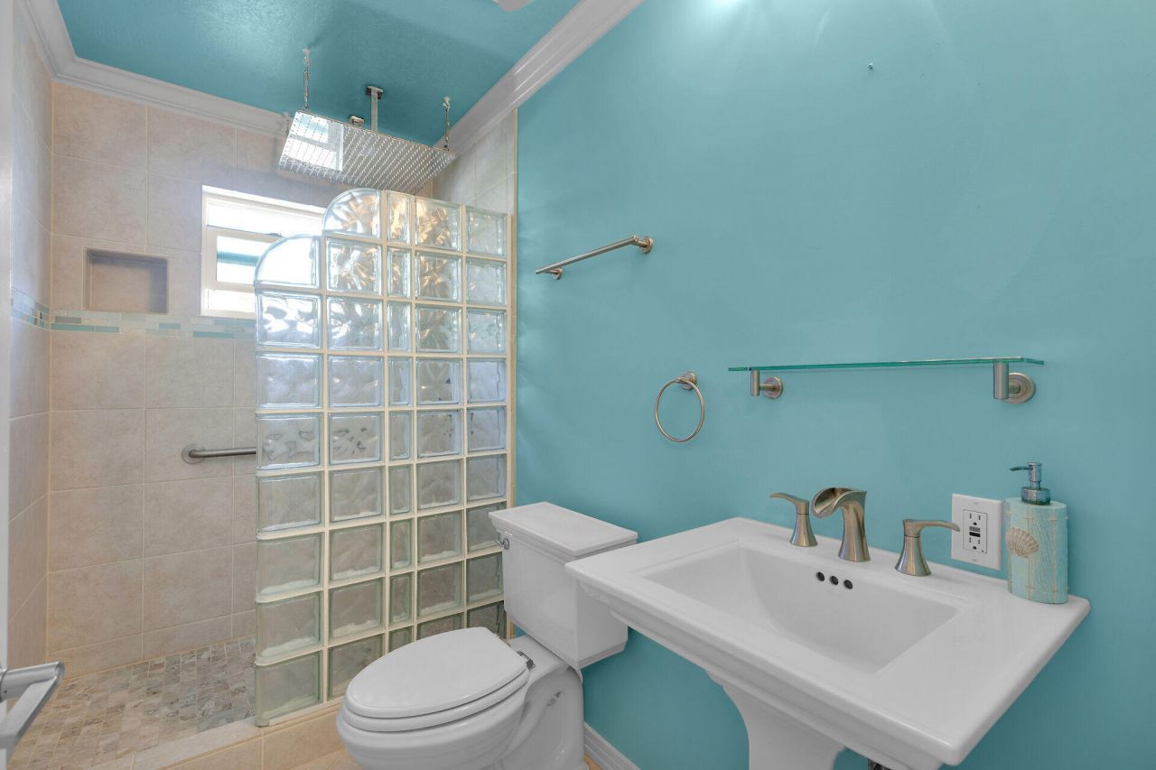 27372 W Indies Drive, Ramrod, FL 33042 Photo