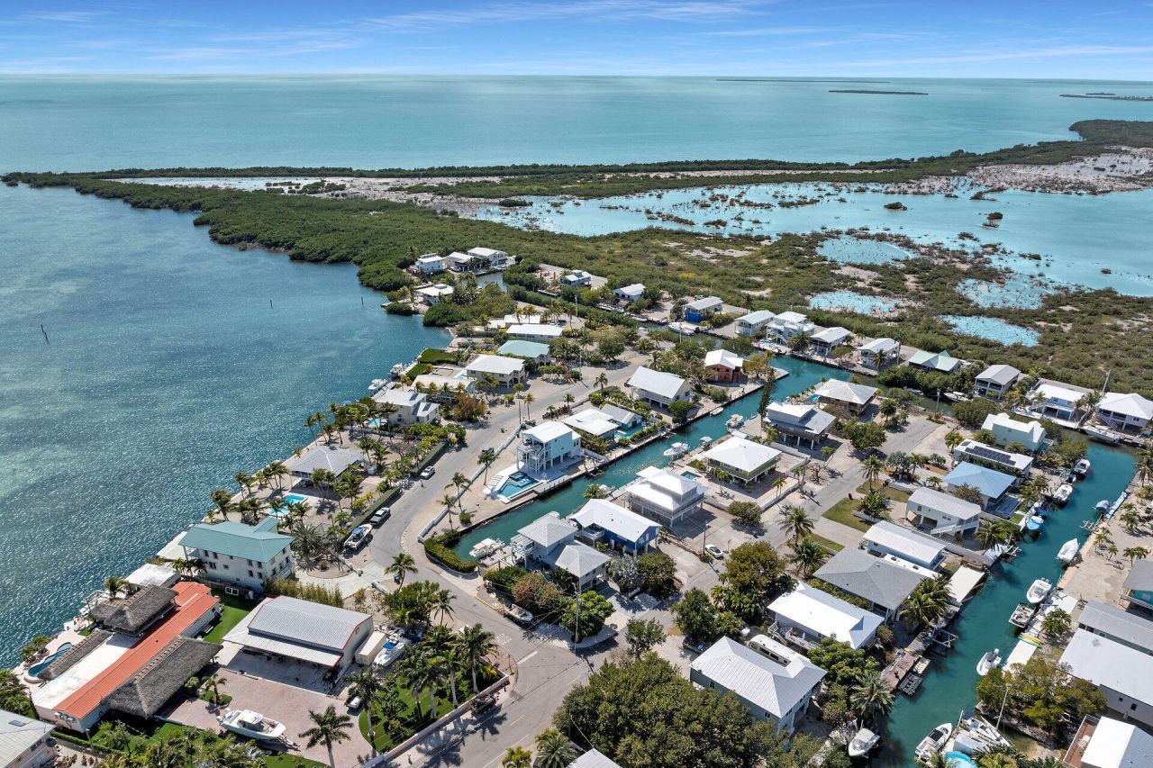 27372 W Indies Drive, Ramrod, FL 33042 Photo