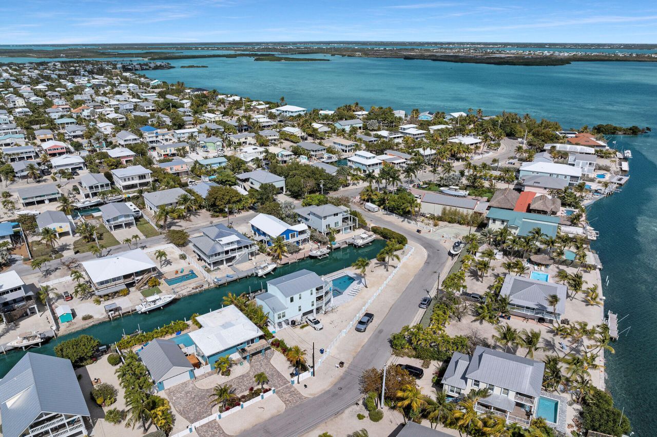 27372 W Indies Drive, Ramrod, FL 33042 Photo