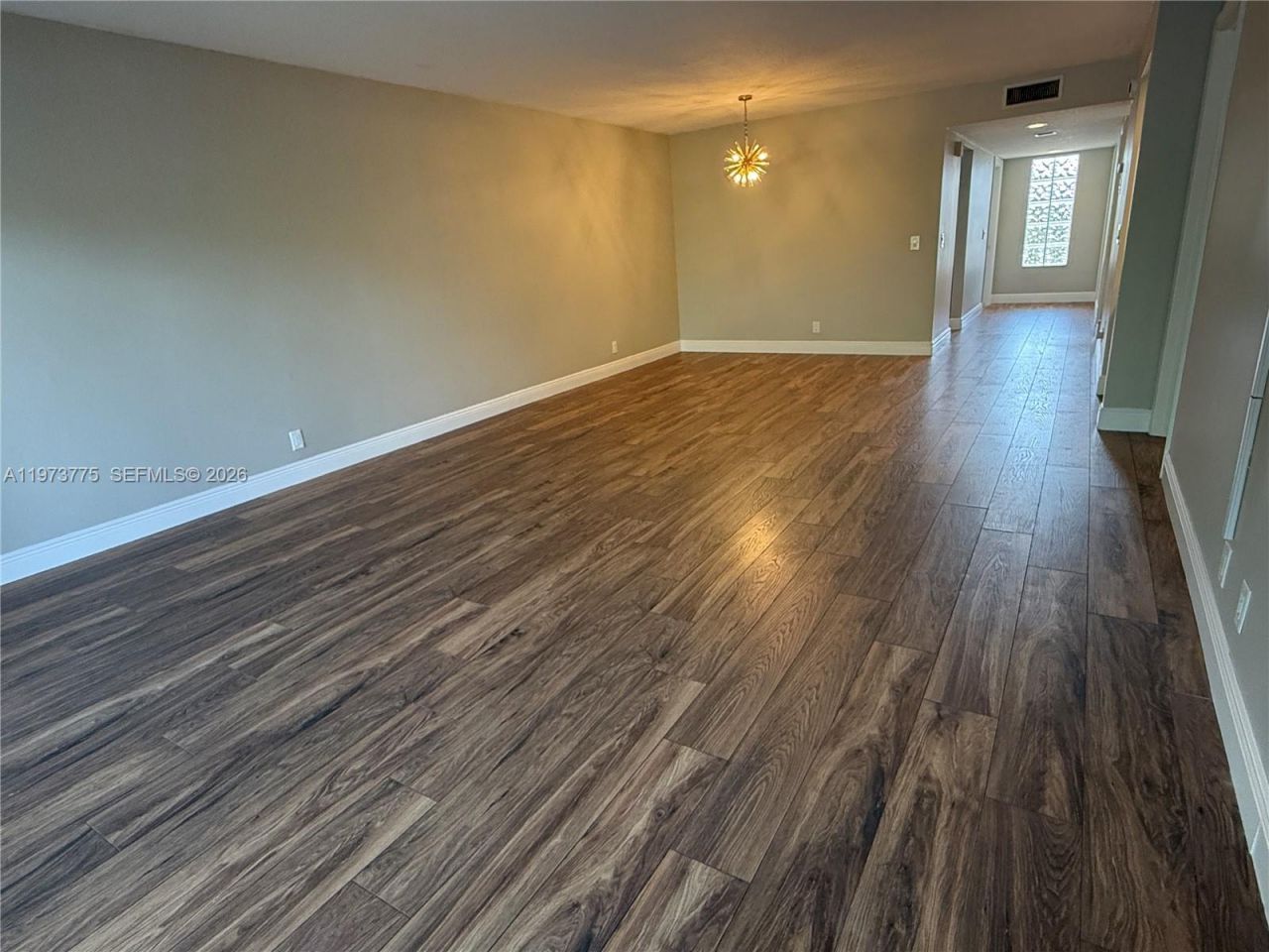 302 Lakeview Dr, Unit 204, Weston, FL 33326 Photo