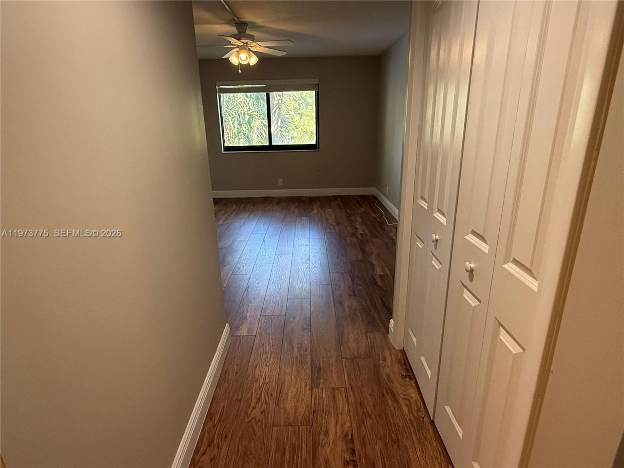 302 Lakeview Dr, Unit 204, Weston, FL 33326 Photo