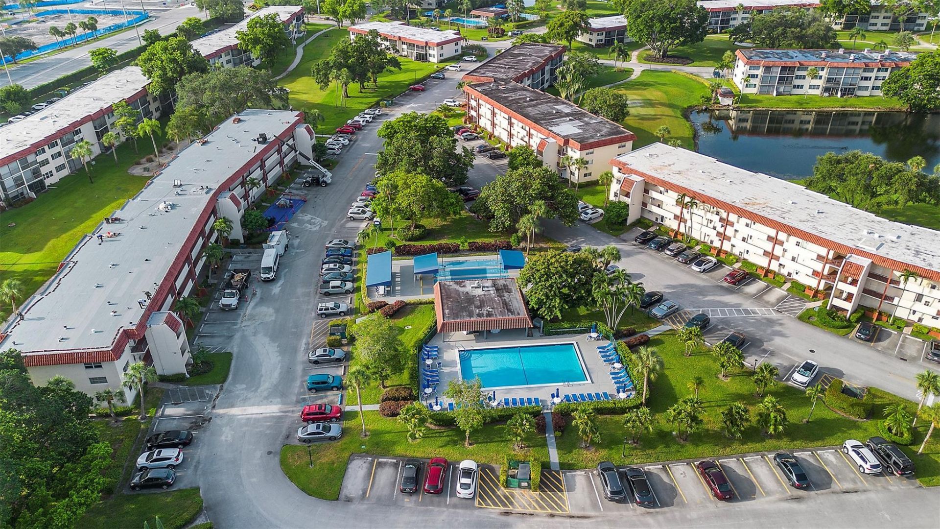 8941 S Hollybrook Boulevard, Unit 205, Pembroke Pines, FL 33025 Photo