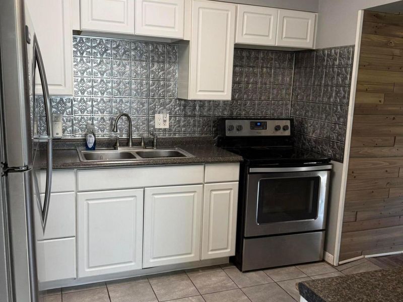 36 Putnam Avenue, West Jefferson, OH 43162 Photo 11