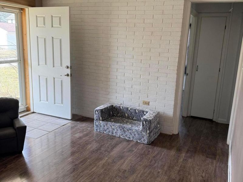 36 Putnam Avenue, West Jefferson, OH 43162 Photo 4