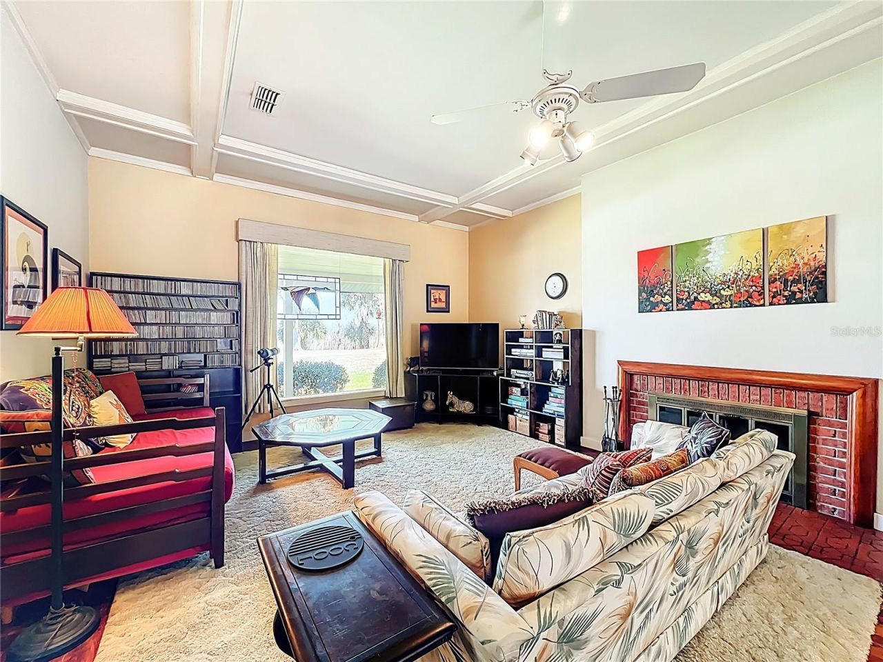 8408 Lakeshore Drive, Yalaha, FL 34797 Photo