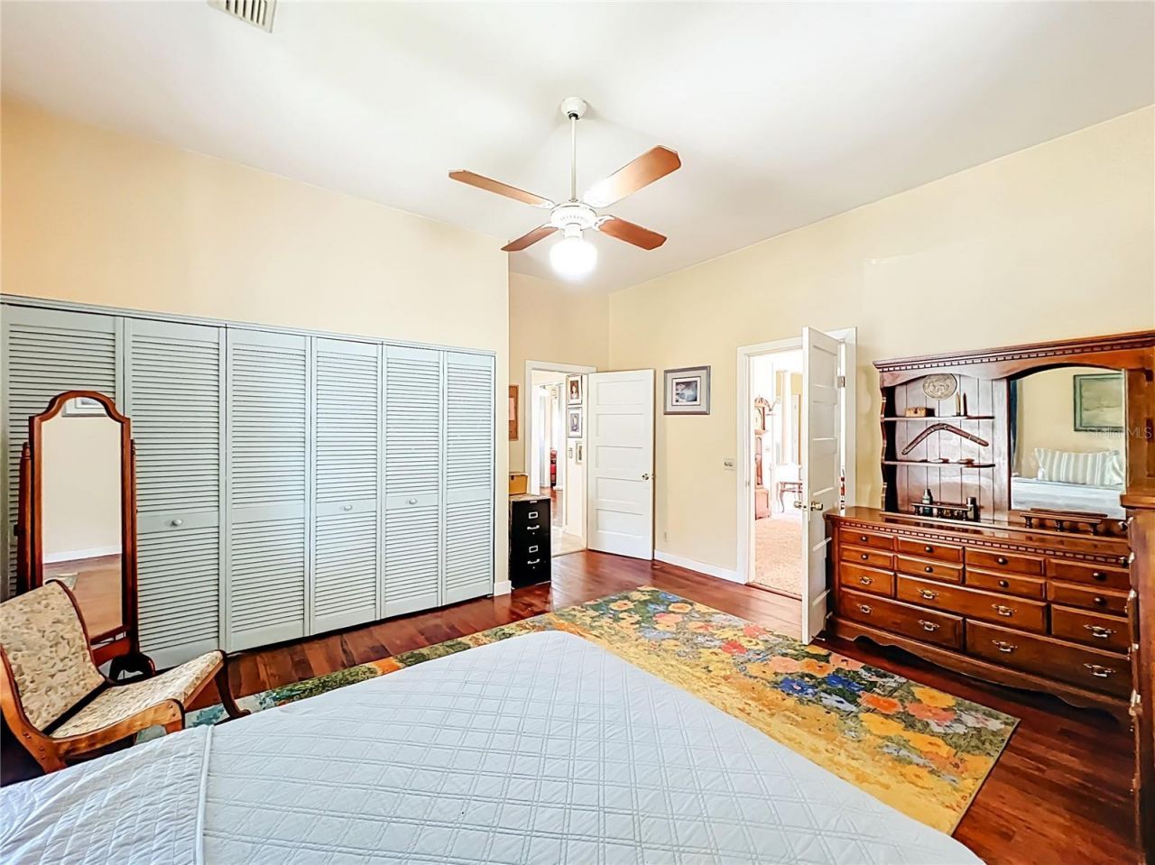 8408 Lakeshore Drive, Yalaha, FL 34797 Photo