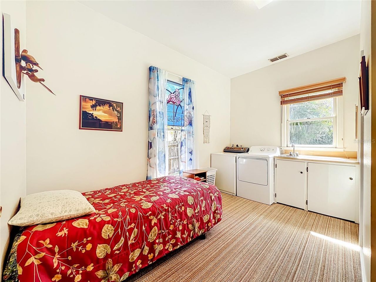 8408 Lakeshore Drive, Yalaha, FL 34797 Photo