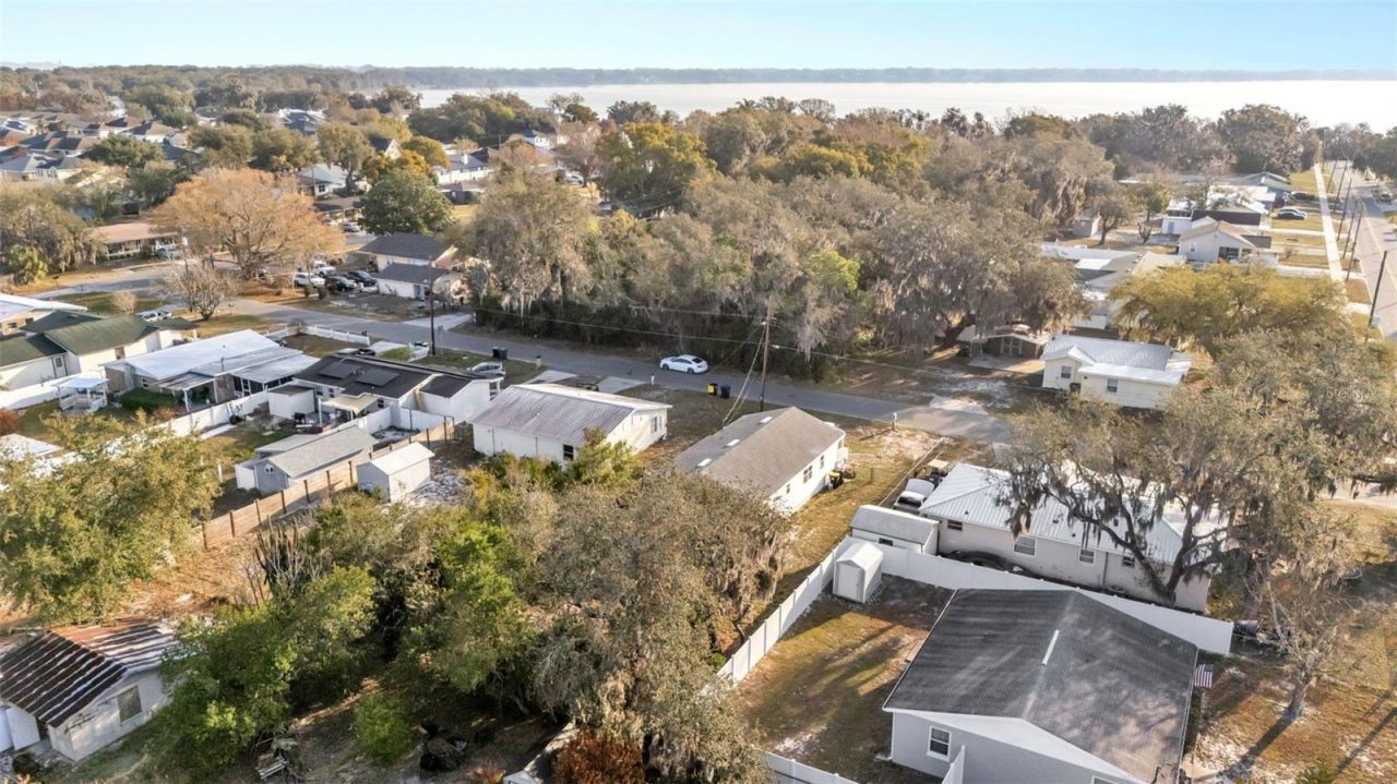 303 Clayton Road, Auburndale, FL 33823 Photo