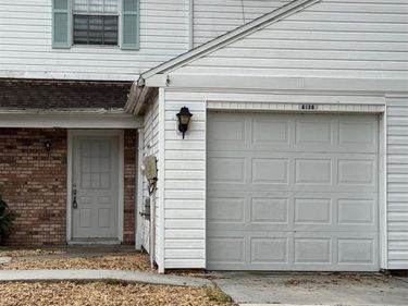 6130 OAK CLUSTER CIRCLE, TAMPA, FL 33634