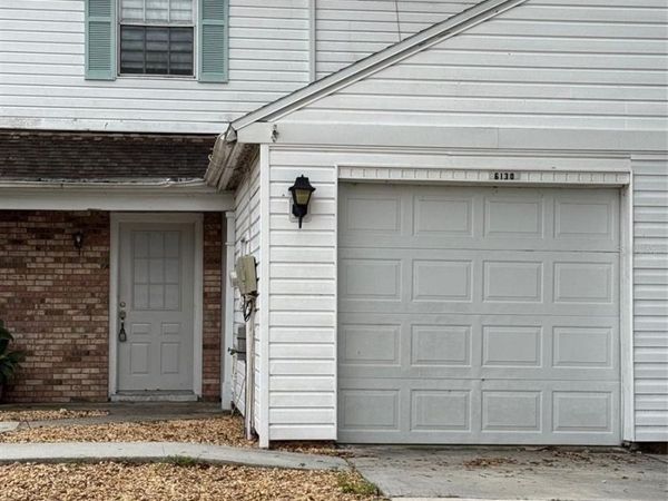 6130 OAK CLUSTER CIRCLE, TAMPA, FL 33634