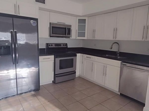 3700 N 56th Avenue, Unit 1015, Hollywood, FL 33021