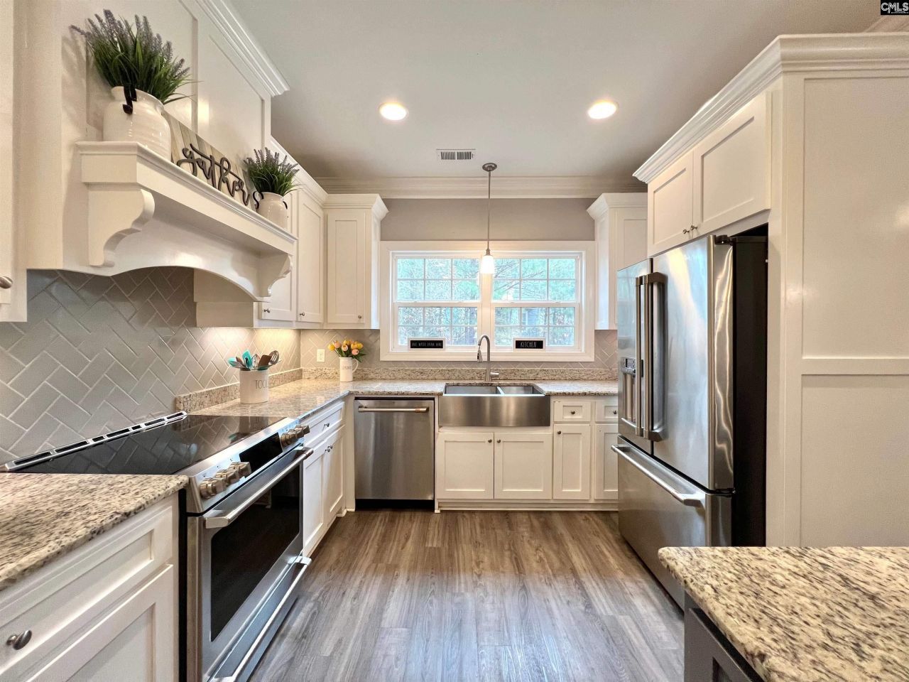 73 Middleton Drive Photo 10