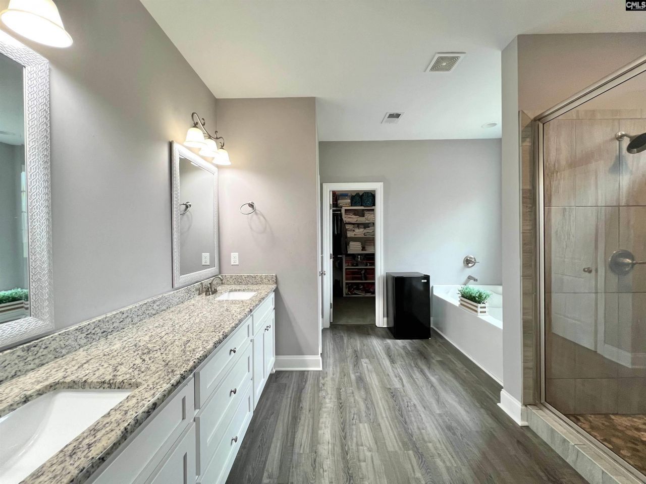 73 Middleton Drive Photo 21