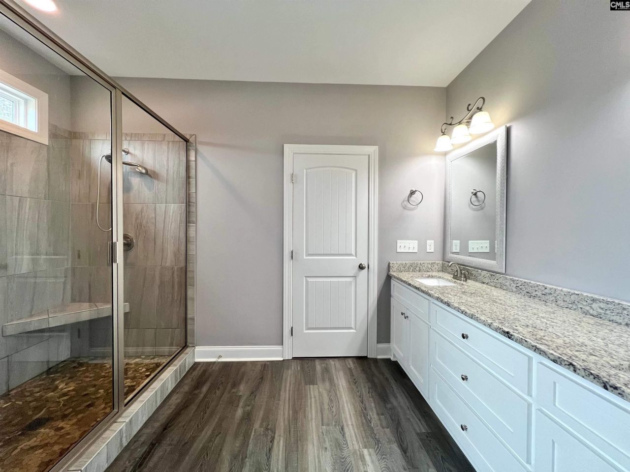 73 Middleton Drive Photo 25