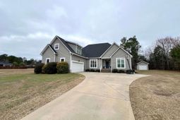 73 Middleton Drive photo 4