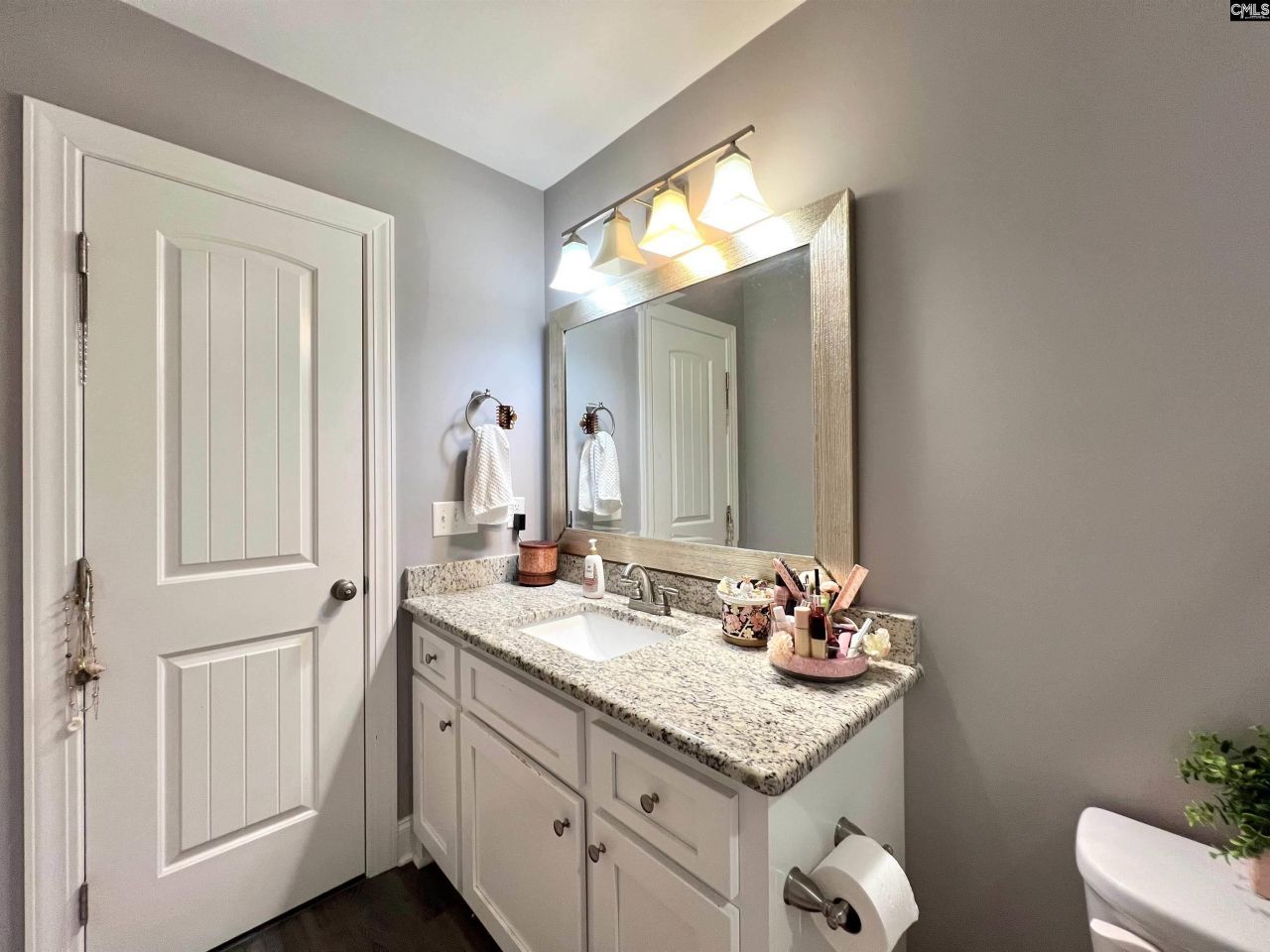 73 Middleton Drive Photo 37