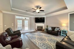 73 Middleton Drive photo 4