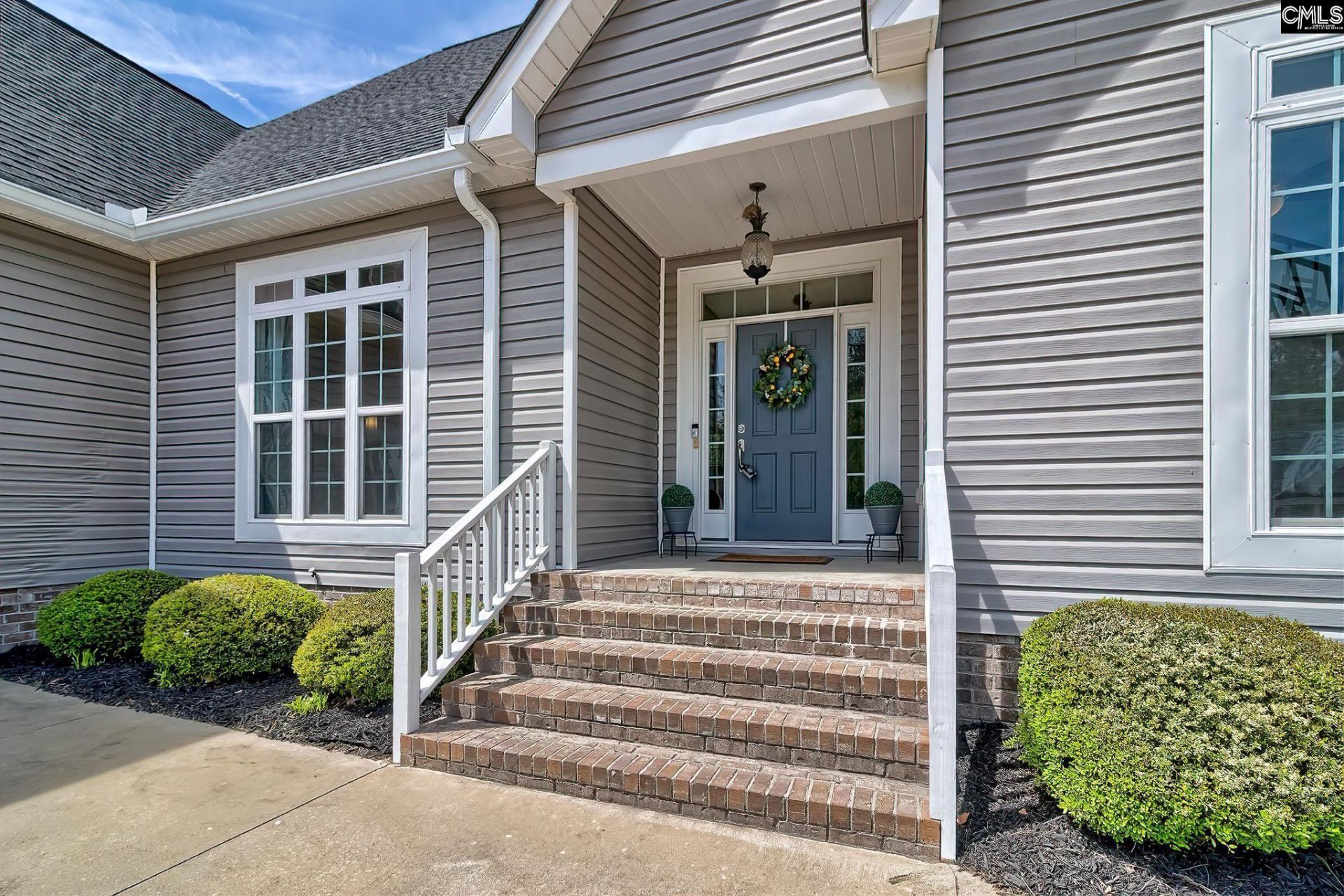 73 Middleton Drive Photo 4