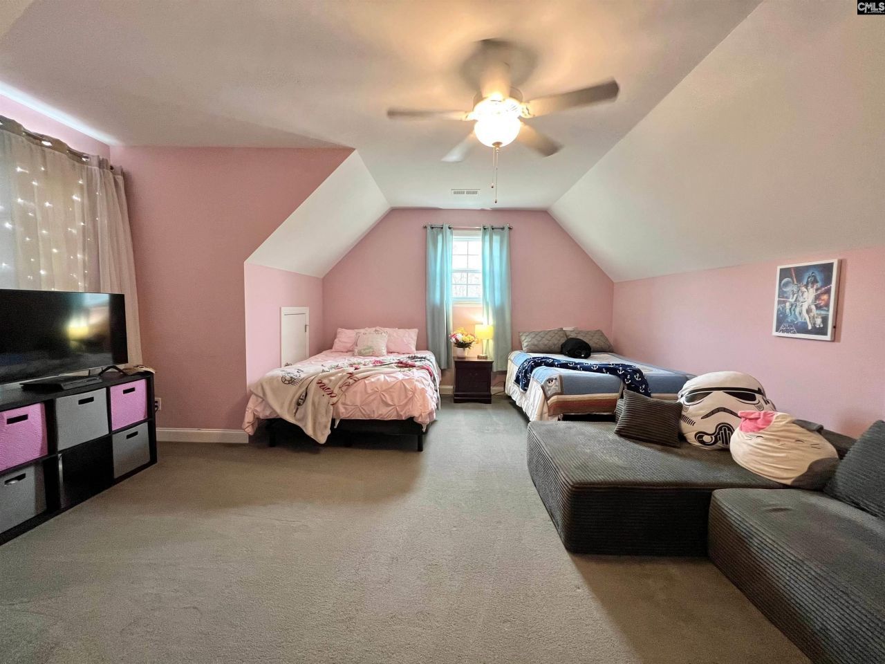 73 Middleton Drive Photo 40