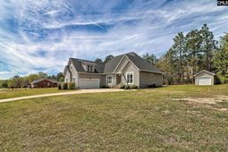 73 Middleton Drive photo 4