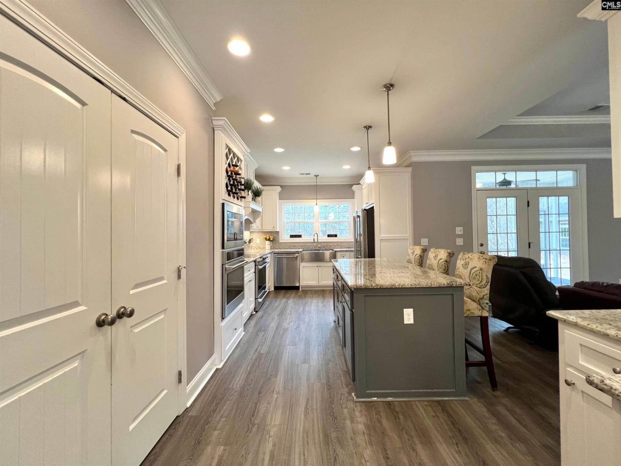 73 Middleton Drive Photo 9