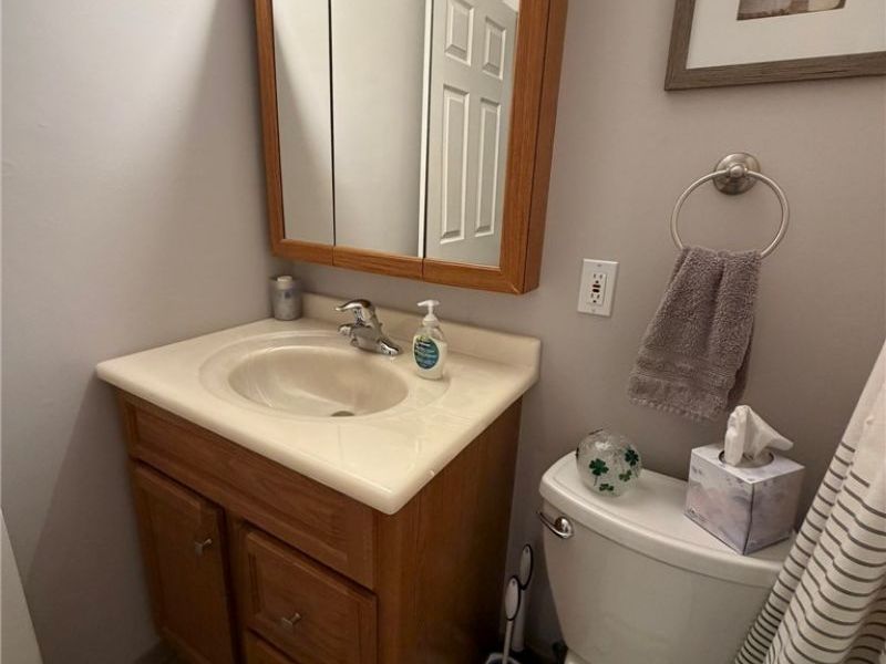 6482 State Road, Unit E16, Parma, OH 44134 Photo 10