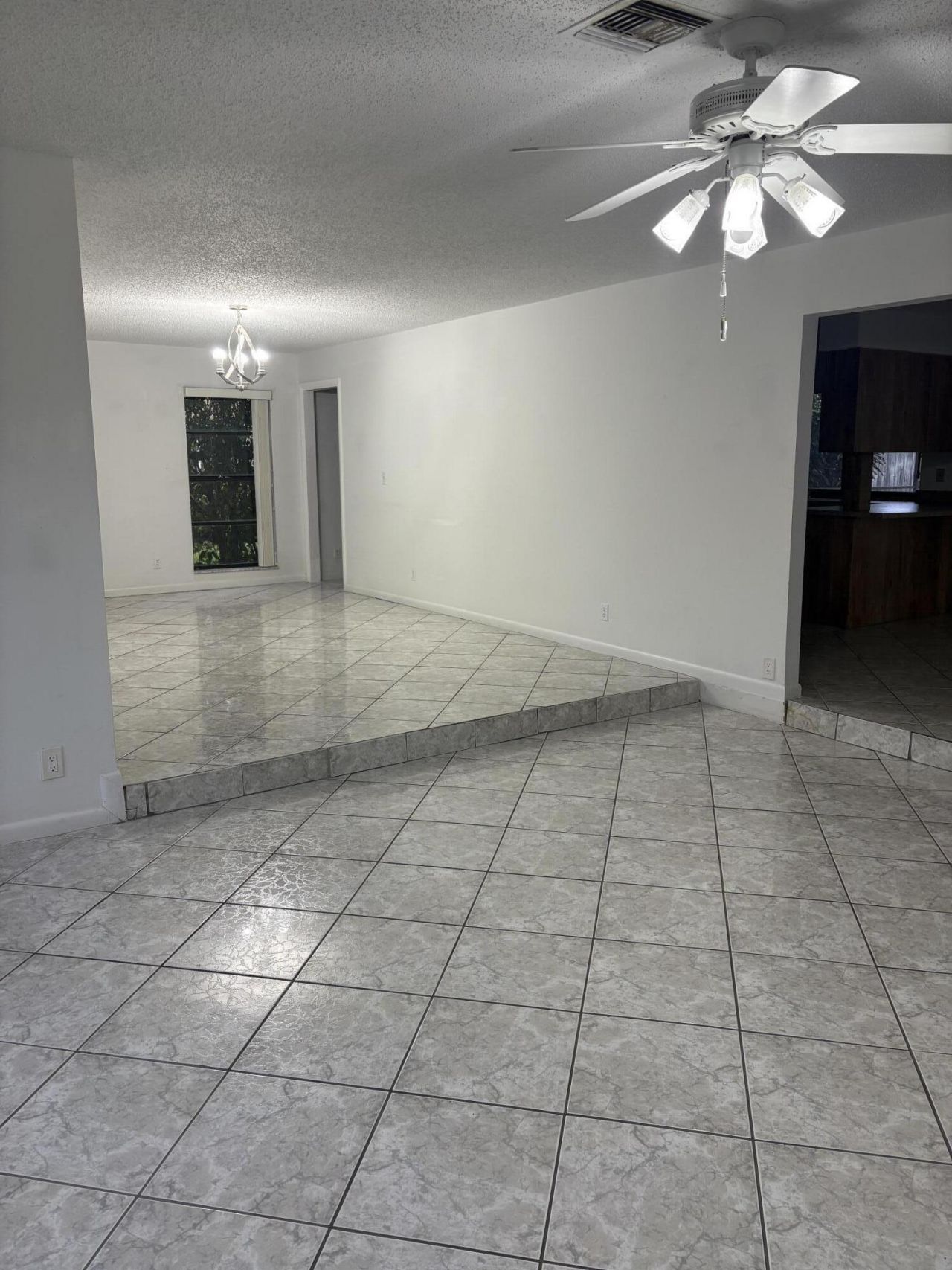 6269 Woodbury Road, Boca Raton, FL 33433 Photo