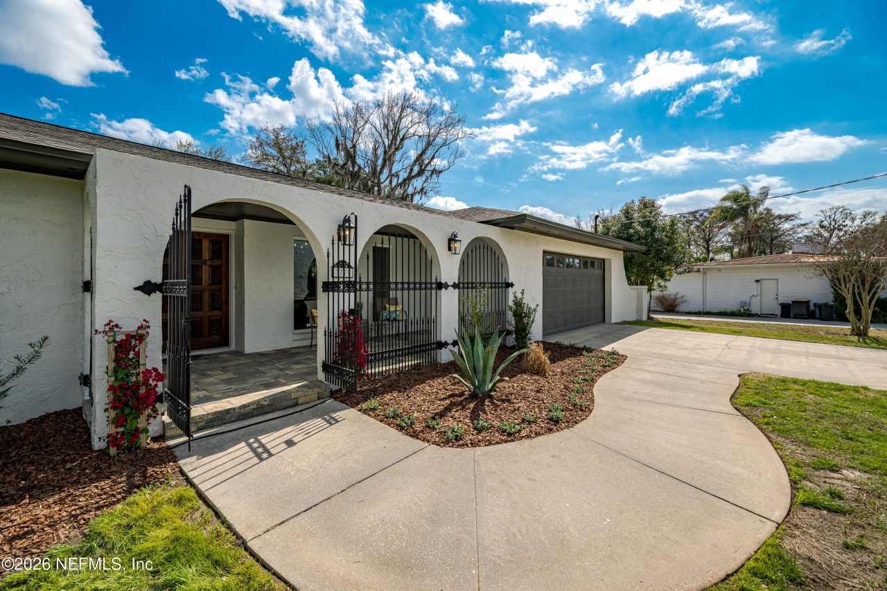 3779 Cedarcrest Drive, Jacksonville, FL 32210 Photo