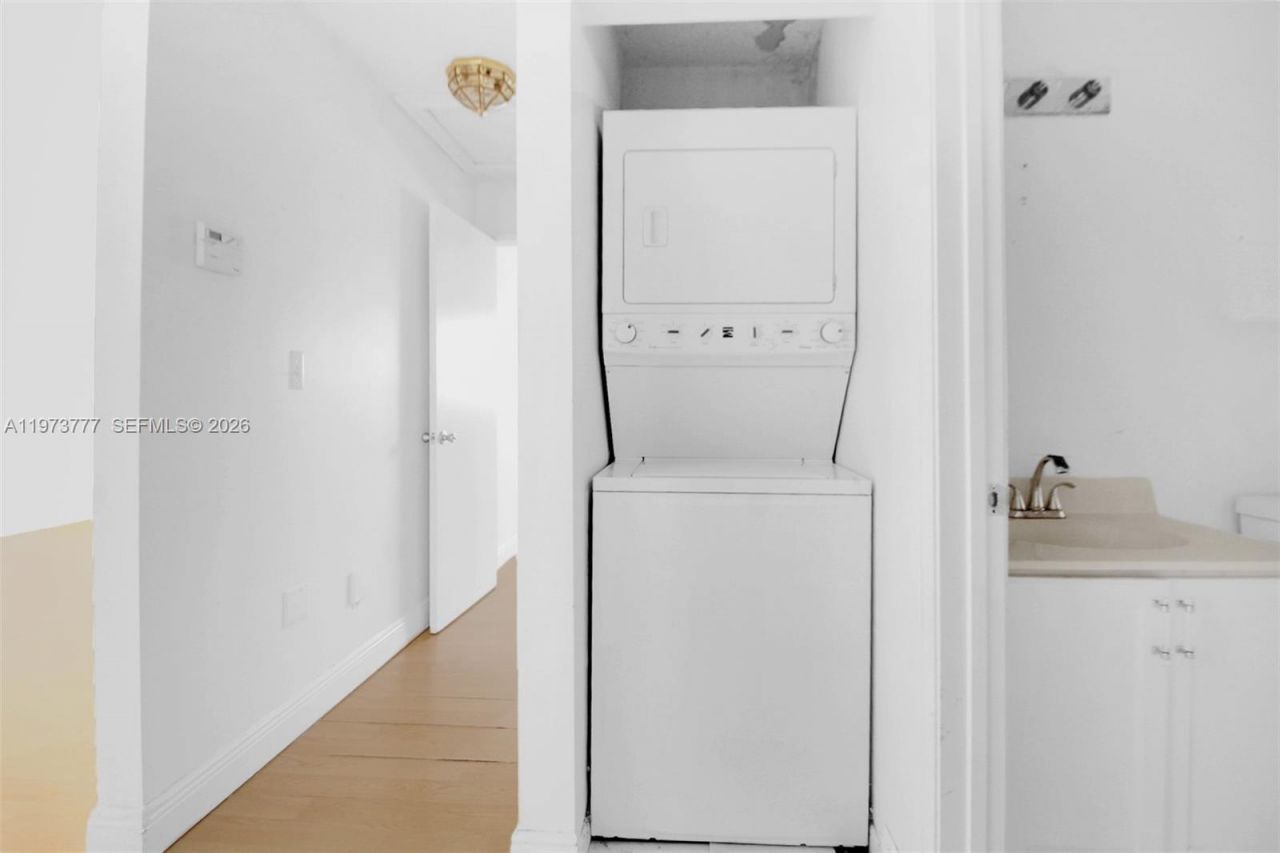 14921 SW 80th St, Unit 219, Miami, FL 33193 Photo