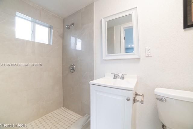 6271 NW 110th St, Hialeah, FL 33012 Photo