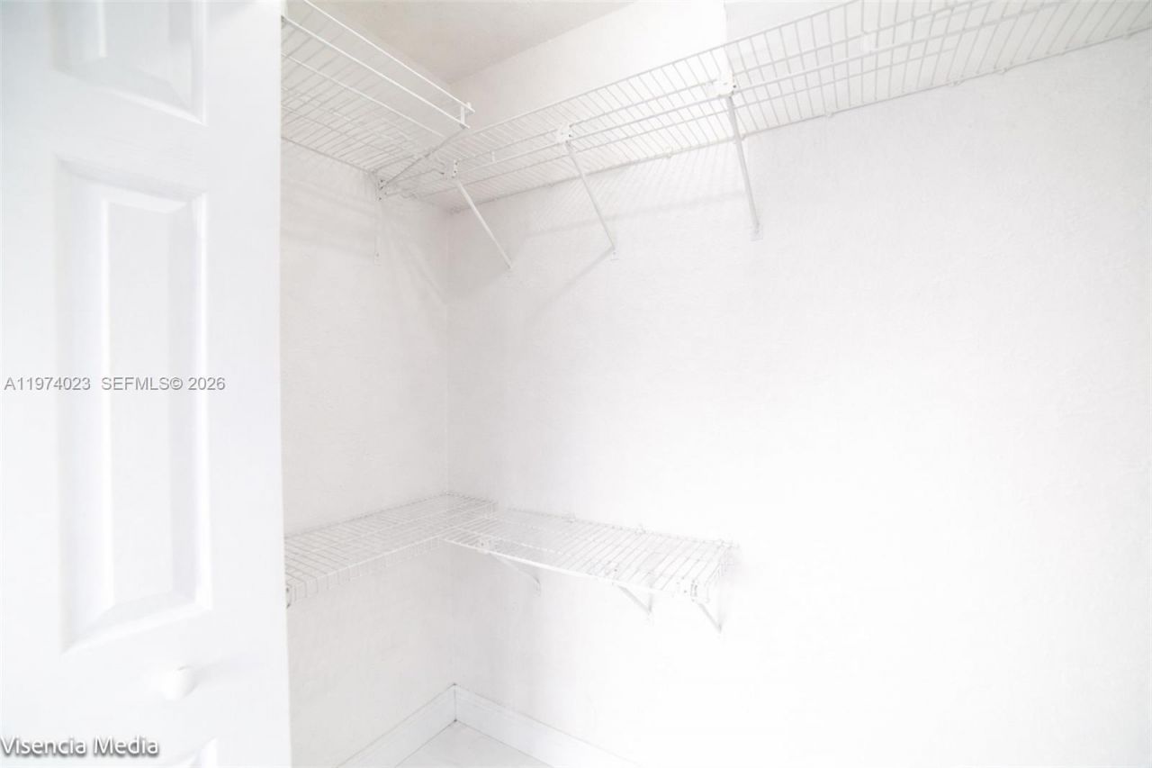 6271 NW 110th St, Hialeah, FL 33012 Photo