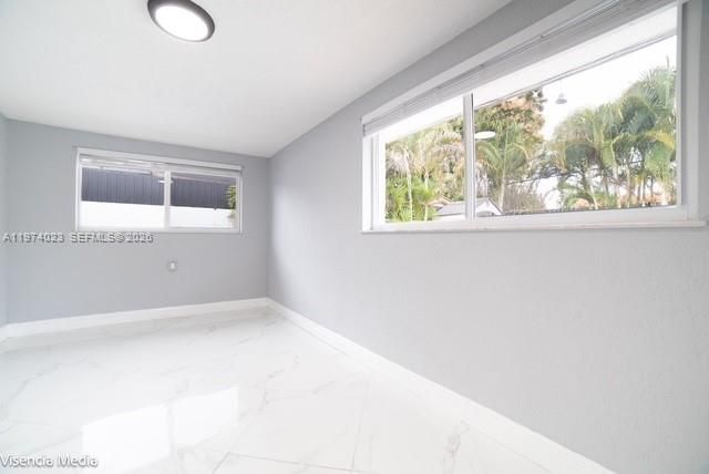 6271 NW 110th St, Hialeah, FL 33012 Photo