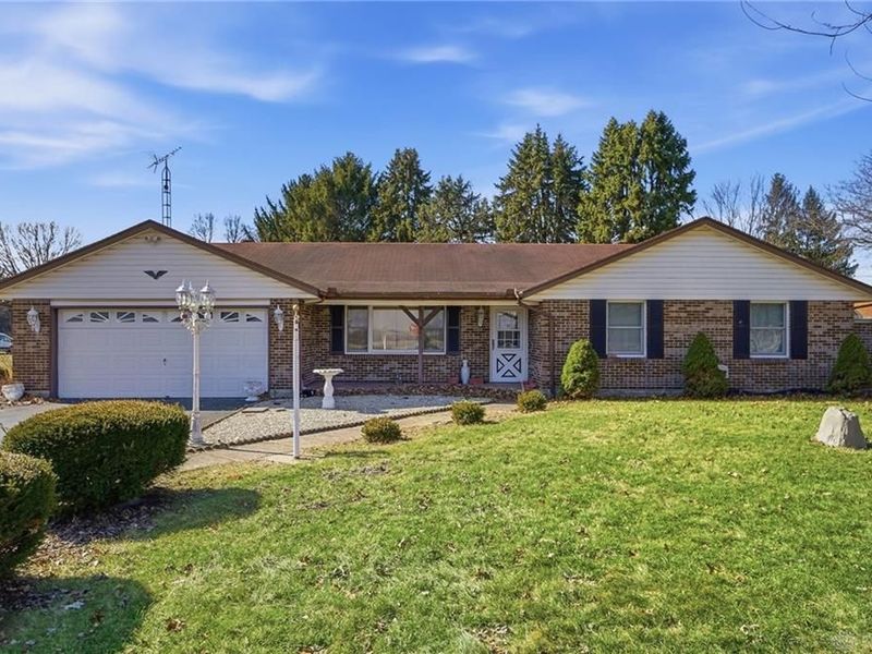 10983 Haber Road, Englewood, OH 45322 Photo 1