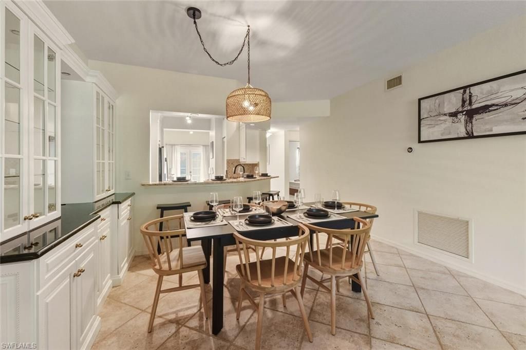 871 Tanbark Dr, Unit 102, Naples, FL 34108 Photo