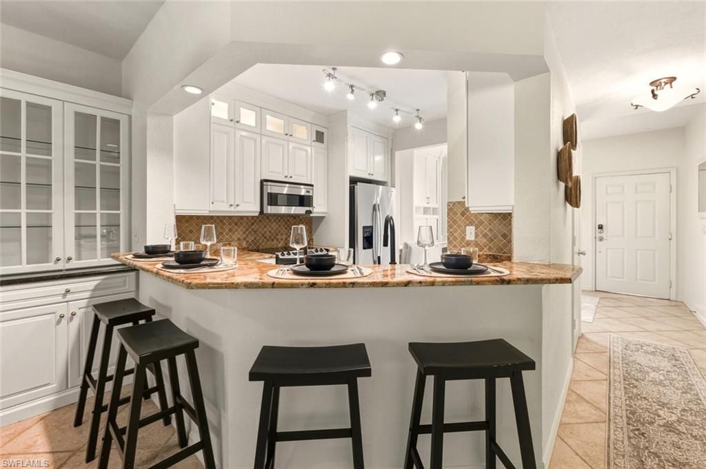 871 Tanbark Dr, Unit 102, Naples, FL 34108 Photo