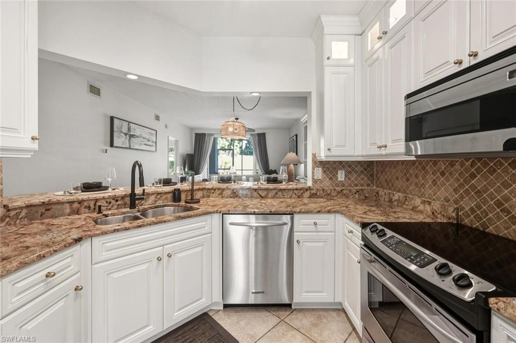 871 Tanbark Dr, Unit 102, Naples, FL 34108 Photo