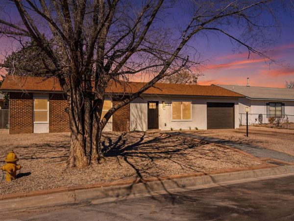 1765 Laird Court SE, Rio Rancho, NM 87124