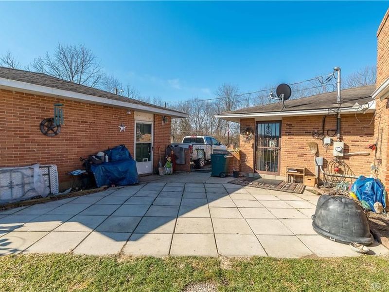 1500 N Snyder Road, Dayton, OH 45417 Photo 31