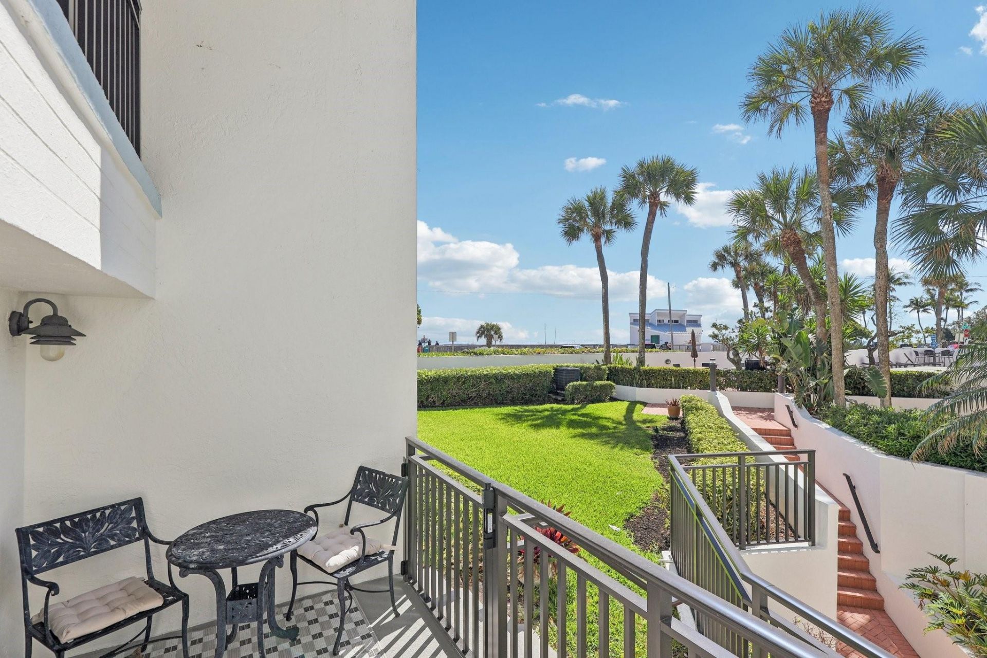 665 SE 21st Ave, Unit 107, Deerfield Beach, FL 33441 Photo