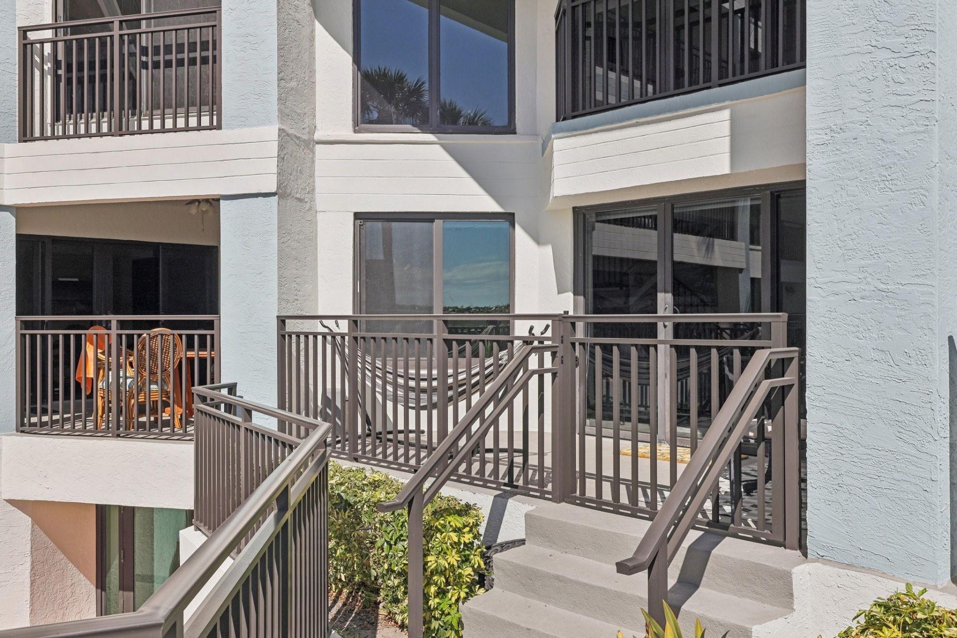 665 SE 21st Ave, Unit 107, Deerfield Beach, FL 33441 Photo