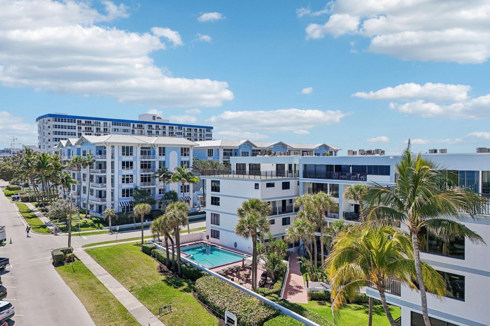 665 SE 21st Ave, Unit 107, Deerfield Beach, FL 33441 Photo