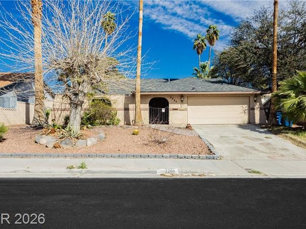 4492 E Rochelle Avenue, Las Vegas, NV 89121